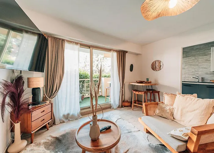 Riviera Piscine, Parking Et Animaux Acceptes Apartment *