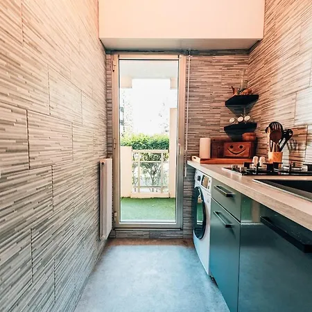 Riviera Piscine Et à Deux Pas Appartement Saint-Raphaël