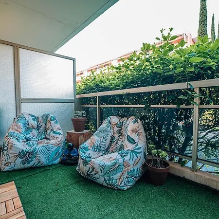 Riviera Piscine Et à Deux Pas *