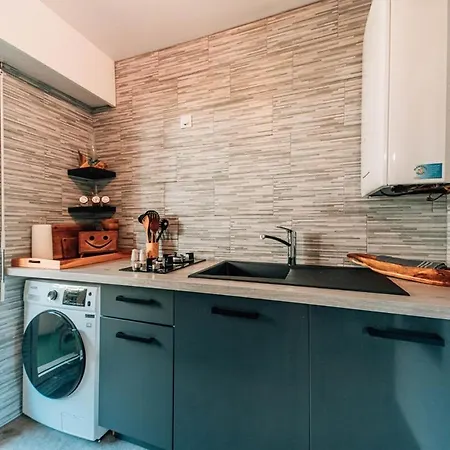 Riviera Piscine Et à Deux Pas *