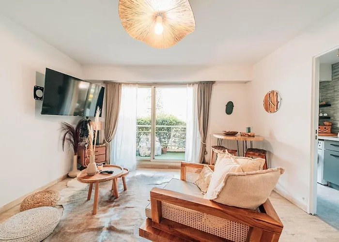 Riviera Piscine, Parking Et Animaux Acceptes Apartment *